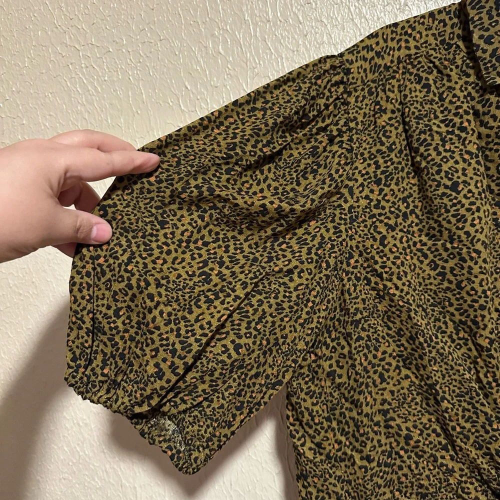 Free People Celia Top Leopard Print High Low Button‎ Front Size Medium